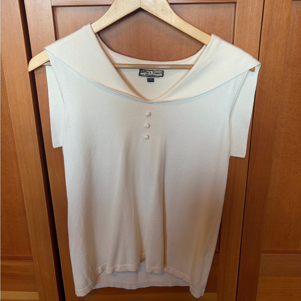 Effie’s heart cream button up top